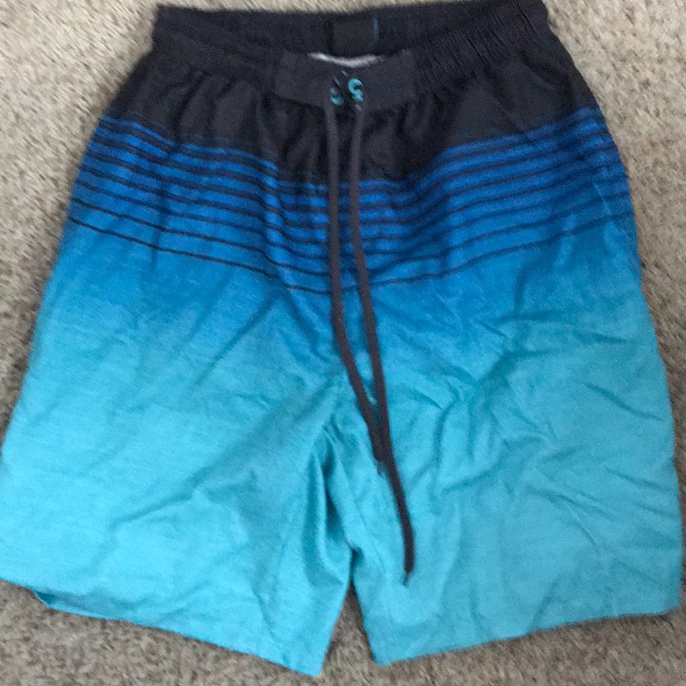 Men’s swim trunks size medium
